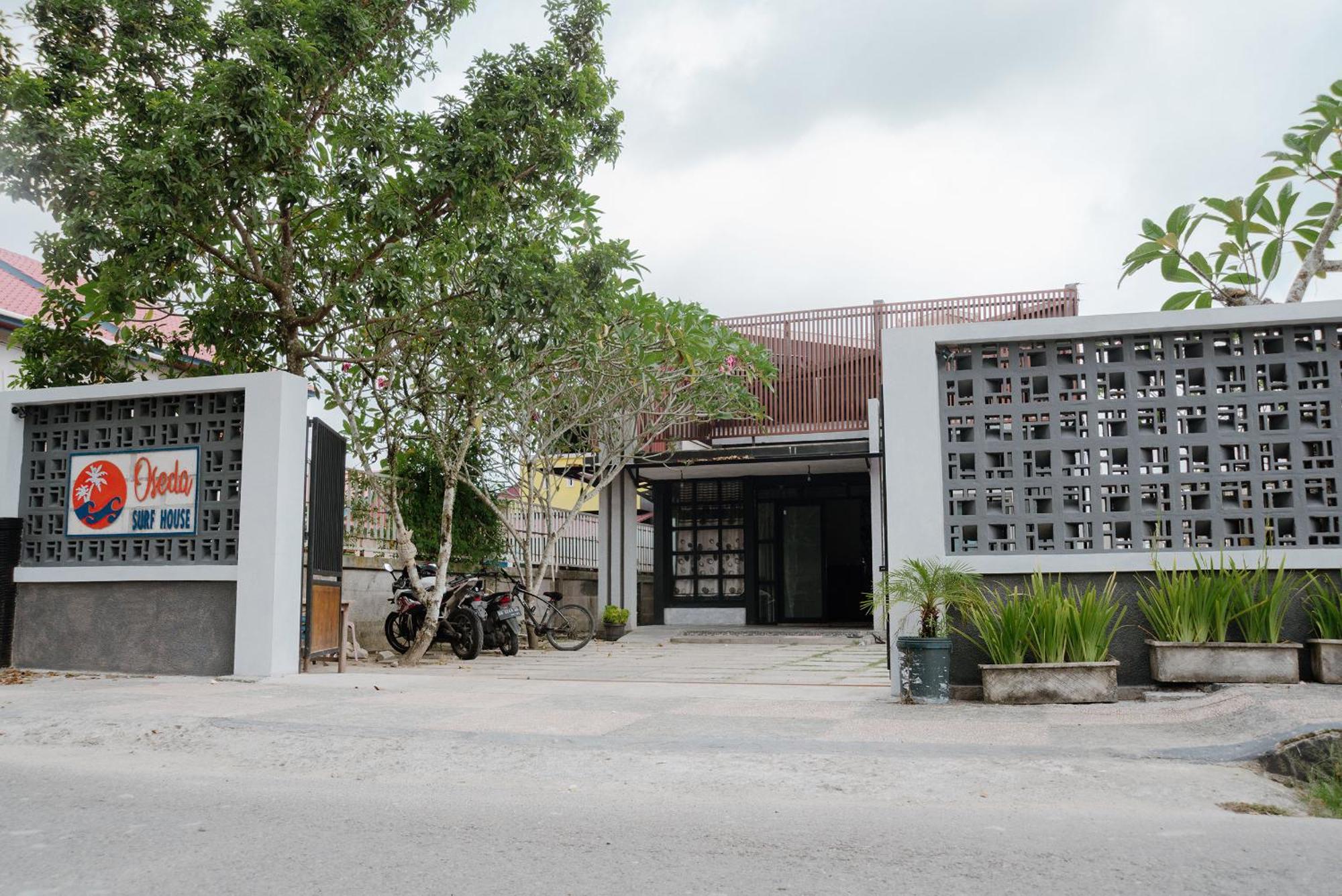 Oseda Nias Surf House Hotel Hilibotodane Ngoại thất bức ảnh