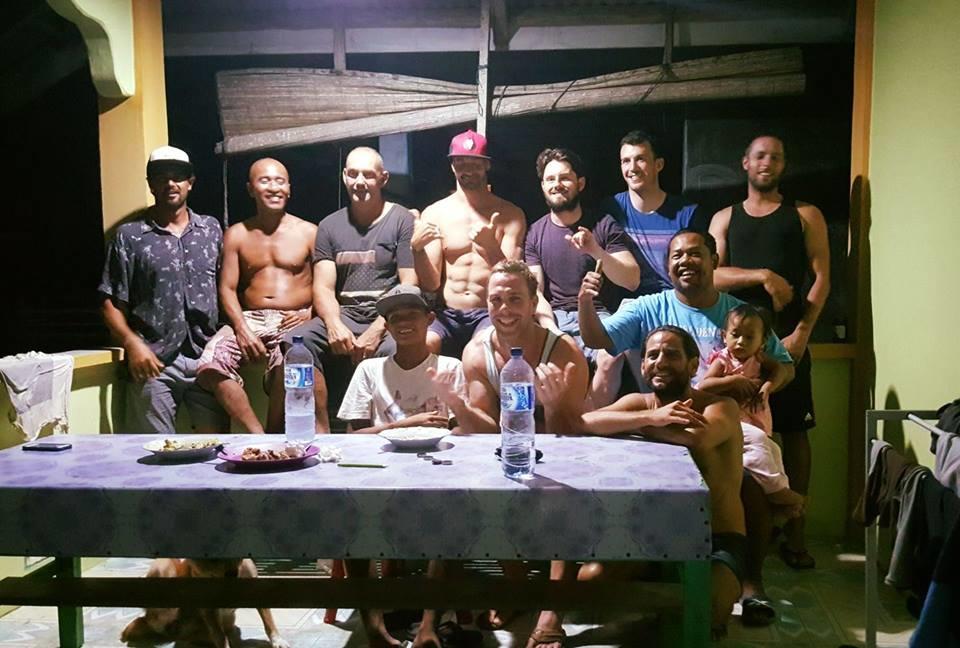 Oseda Nias Surf House Hotel Hilibotodane Ngoại thất bức ảnh